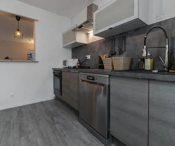 Апартаменты Le Duplex - Grand Centre Виши